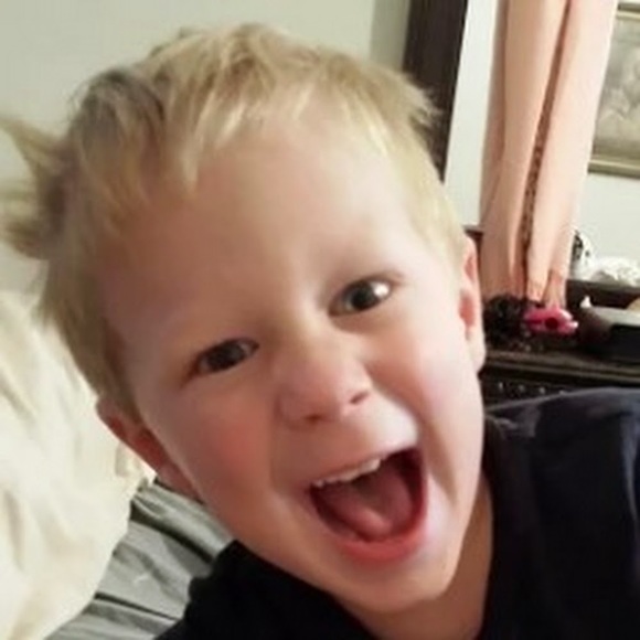 Meet your Posher, J - Picture 2 of 2